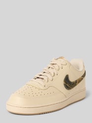 Sneaker mit Logo-Patch Modell 'COURT VISION SE' von Nike Beige - 11