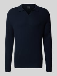 Sweter z dzianiny o kroju regular fit z kołnierzykiem polo z mieszanki wełny od bugatti - 44