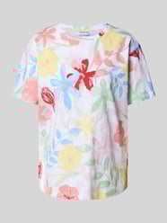 T-Shirt mit geripptem Rundhalsausschnitt von Jake*s Casual - 43
