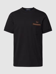 T-Shirt mit Label-Stitching von Fred Perry Schwarz - 7