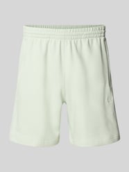 Relaxed Fit Sweatshorts aus reiner Baumwolle mit Logo-Stitching von adidas Originals - 27