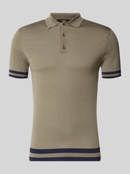 Koszulka polo o kroju slim fit z mieszanki lyocellu i jedwabiu od GUESS - 31