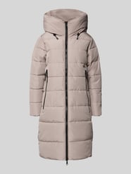 Regular fit gewatteerde lange jas met gevoerde opstaande kraag, model Jilia' van khujo Beige - 31