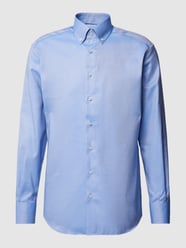 Slim Fit Business-Hemd mit Button-Down-Kragen von Eterna Blau - 20