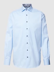 Regular Fit Business-Hemd aus reiner Baumwolle mit Knopfleiste von Eterna Blau - 25