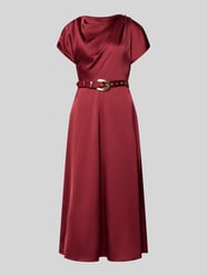 Cocktailkleid mit Drapierungen und Gürtel Modell 'Kylee' von Forever New Bordeaux - 35
