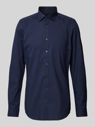 Slim Fit Business-Hemd mit extra langem Arm Modell 'New York' von OLYMP Level Five Blau - 1