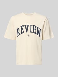 T-Shirt mit Label-Print und Rundhalsausschnitt von REVIEW - 5