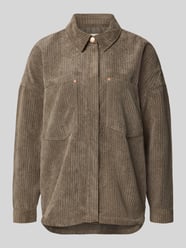 Oversized Hemdjacke mit verdecktem Druckknopfverschluss Modell 'JANINE-RAI' von ONLY Beige - 15