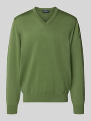 Strickpullover aus Schurwolle mit V-Ausschnitt von MAERZ Muenchen - 20