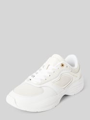 Ledersneaker mit Label-Details Modell 'CHUNKY RUNNER' von Tommy Hilfiger Weiß - 40