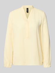 Bluzka o kroju regular fit z dekoltem w serek od Marc Cain - 31