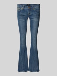 Low Rise Flared Jeans im 5-Pocket-Design Modell 'JOEY' von TRUE RELIGION - 1