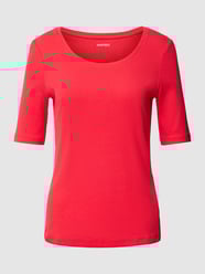 T-shirt met ronde hals, model 'Mila' van Montego Rood - 20