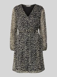 Tailliertes Freizeitkleid mit Ballonärmeln Modell 'CERA' von Only - 26