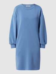Sweatkleid mit überschnittenen Schultern  von BETTY & CO WHITE Blau - 21
