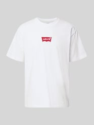 T-Shirt mit Label-Detail von Levi's® - 28
