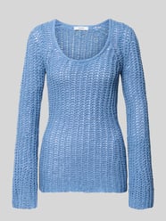 Sweter w kroju regular fit w stylu szydełkowym model 'Fenja' od Topshop - 3
