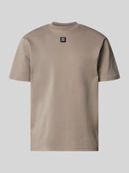 t-shirt o kroju regular fit z czystej bawełny model 'DALILE' od HUGO - 21