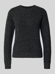 Sweter z dzianiny o kroju regular fit z raglanowymi rękawami model ‘DOFFY’ od VERO MODA - 23