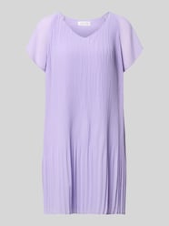 Knielanges Cocktailkleid mit Plisseefalten Modell 'Inken' von GUIDO MARIA KRETSCHMER WOMAN - 45