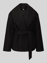 kurtka z pluszu/ze sztucznego futra z wiązanym paskiem, krój regular fit model 'ANNE' od VERO MODA - 48