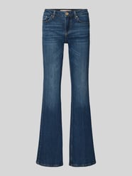 Jeansy o kroju wide fit z poszerzaną nogawką bootcut od GUESS - 41