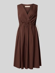 Knielanges Cocktailkleid mit Kordelzug und Kordelstoppern von Rinascimento - 11