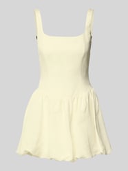 Cocktailkleid aus Leinen-Mix mit Smok-Details Modell 'Heidi' von Forever New - 32