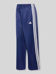Loose Fit Trainingshose aus Baumwoll-Mix mit Logo-Stitching von adidas Sportswear - 46