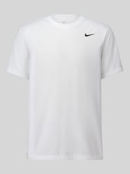t-shirt sportowy o kroju regular fit z nadrukiem z logo od Nike Training - 16
