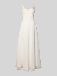 Suknia ślubna z dekoltem w kształcie serca od Laona - 6