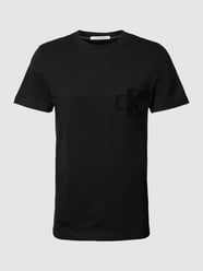 T-shirt z detalem z logo model ‘CHENILLE’ od Calvin Klein Jeans Czarny - 25