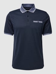 Poloshirt mit Kontraststreifen von bugatti Blau - 38