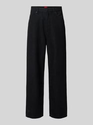 Jeansy o kroju loose fit z szerokimi nogawkami z czystej bawełny model 'HUGO 554' od HUGO - 9