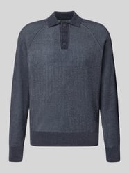 sweter o kroju regular fit z kołnierzykiem polo od Jake*s Studio Men - 23