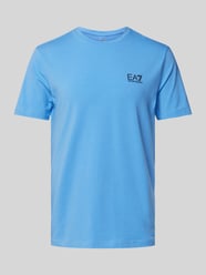 T-Shirt mit Label-Print von EA7 Emporio Armani Blau - 13