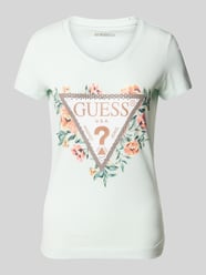 T-shirt met motief- en labelprint, model 'TRIANGLE FLOWERS' van Guess Groen - 48