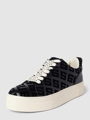 Sneakers met all-over labelmotief, model 'GIA' van Guess Zwart - 35