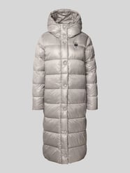 Gewatteerde lange jas met labeldetail, model 'BELLEVUE' van Blauer Usa - 37