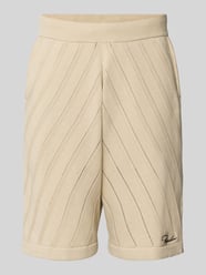 Szorty z dzianiny o kroju relaxed fit z wyhaftowanym logo model ‘Canva’ od PEGADOR - 34