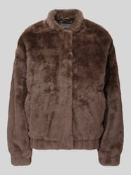 Webpelzjacke mit verdecktem Druckknopfverschluss von Jake*s Casual - 38