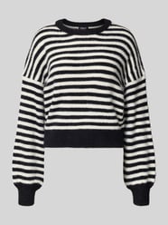 Sweter z dzianiny o kroju relaxed fit ze wzorem na całej powierzchni model ‘PIUMO’ od ONLY - 7