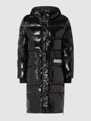 Gewatteerde lange jas in laklook, model 'Niiza' van Freaky Nation Grijs / zwart - 32