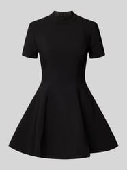 Cocktailjurk met geribde ronde hals, model 'ZEPHYRA' van Bardot - 42