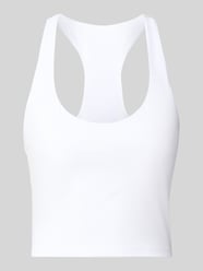 Cropped Top mit integrierten Cups von Fabletics - 25