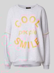 Oversized Sweatshirt mit Statement-Print von miss goodlife - 46