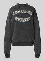 Oversized Sweatshirt mit Label-Stitching von Low Lights Studios Grau - 6