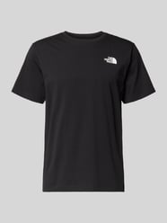 T-shirt o kroju regular fit z nadrukiem z logo od The North Face - 28