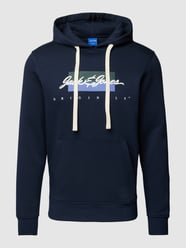 Hoodie mit Motiv-Stitching Modell 'WAYNE' von Jack & Jones Blau - 26